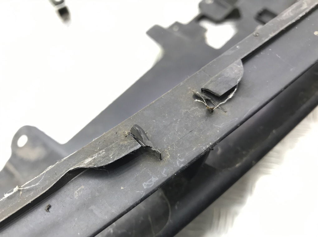 Решетка радиатора бу для Citroen Jumpy 2 1.6 HDi,  2012 г.