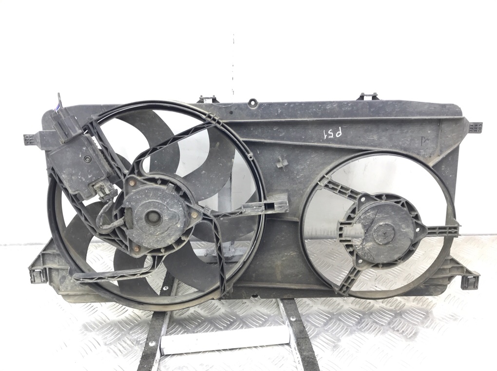 Вентилятор радиатора бу для Ford Transit 2.2 TDCi, 2010 г.