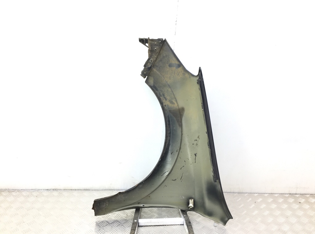 Крыло переднее правое бу для Opel Astra H 1.4 i,  2008 г.