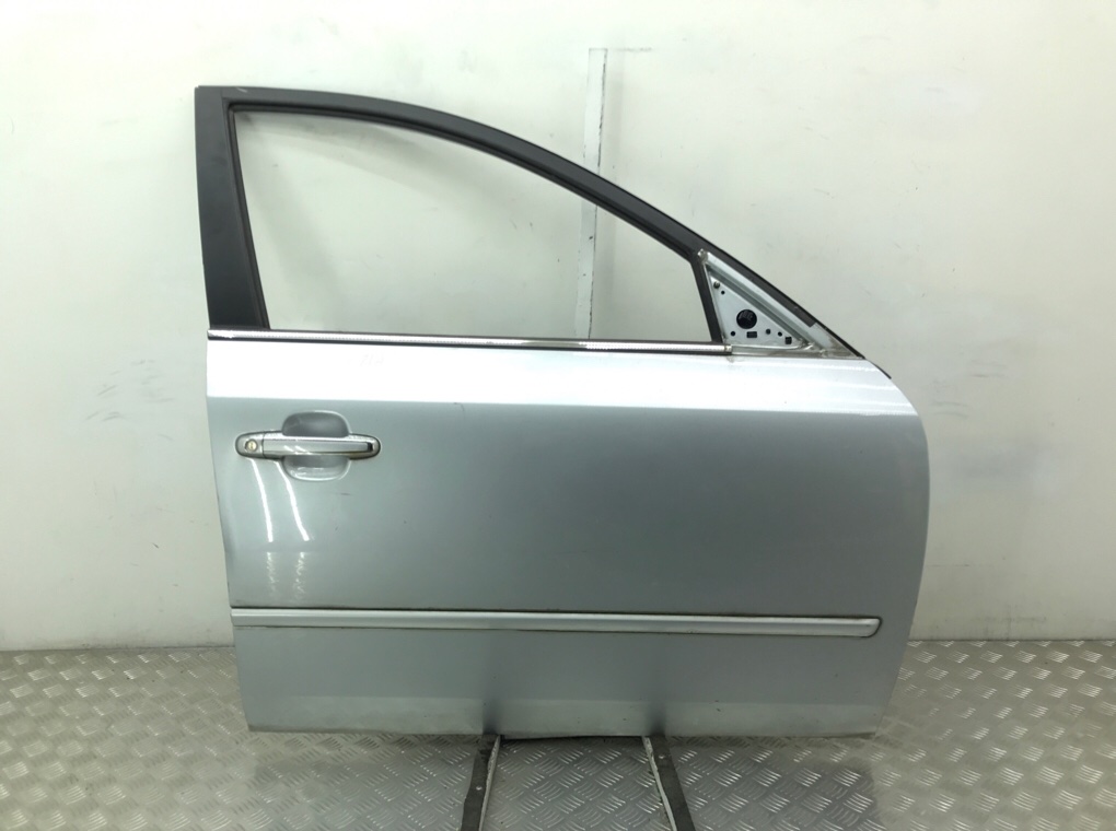 Дверь передняя правая бу для Hyundai Sonata 3.3 i, 2006 г.