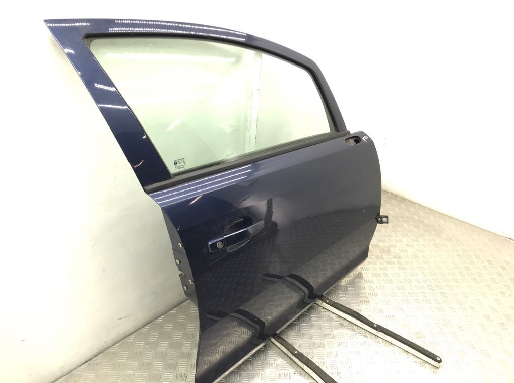 Дверь передняя правая бу для Opel Corsa D 1.3 CDTi, 2011 г. Дверь передняя правая бу для Opel Corsa D 1.3 CDTi, 2011 г.