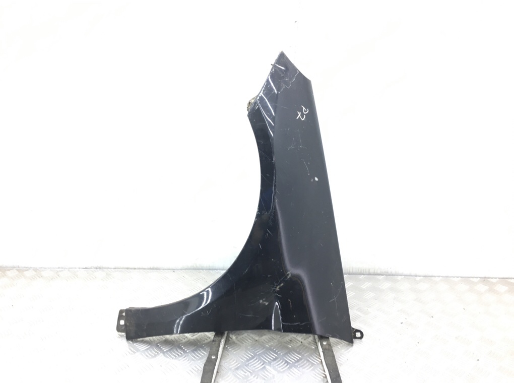 Крыло переднее левое бу для Mercedes B W245 1.5 i, 2010 г.