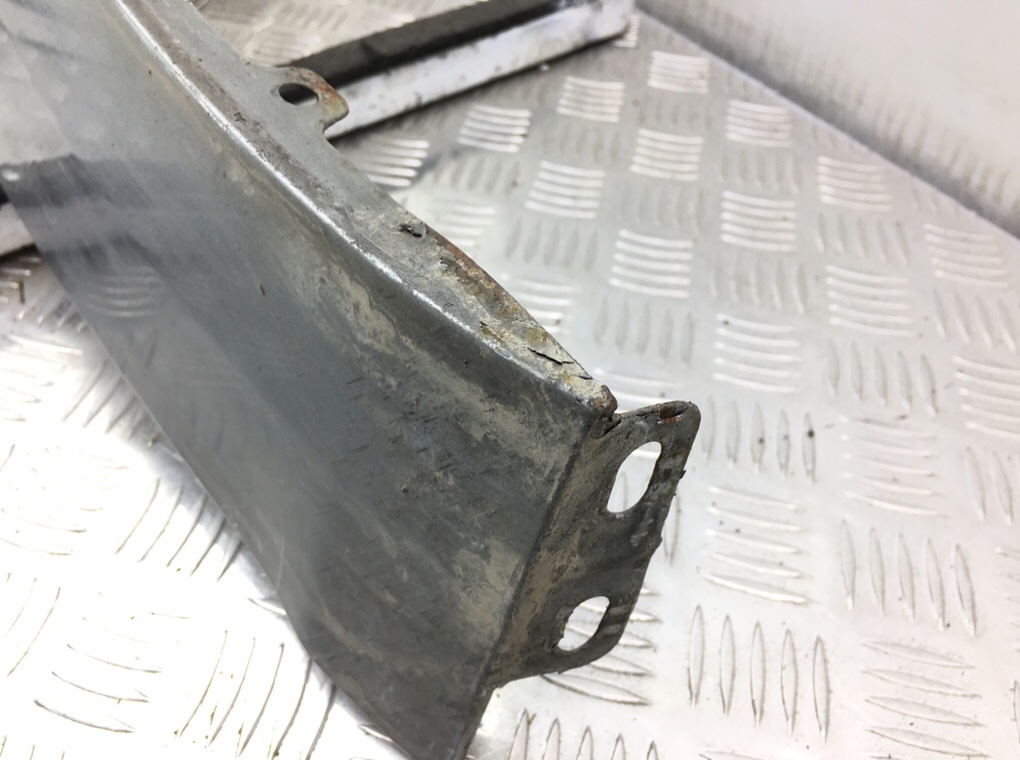 Крыло переднее правое бу для Opel Astra J 2.0 CDTi,  2010 г.