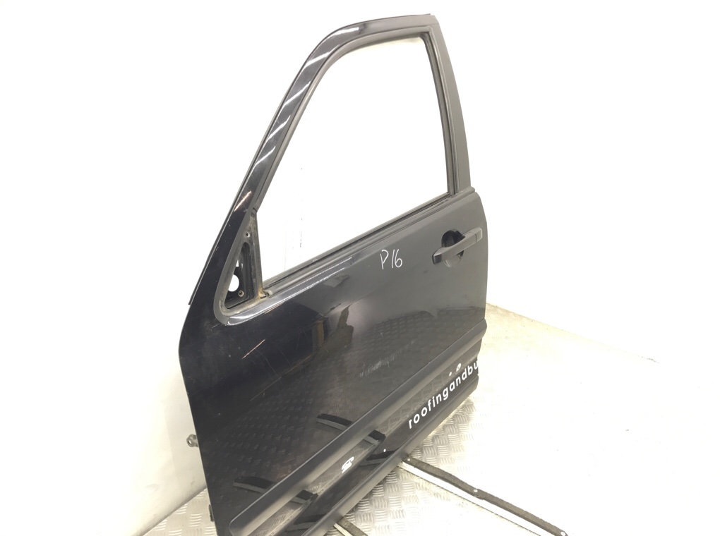 Дверь передняя левая бу для Honda CR-V  2.0 i,  2003 г.