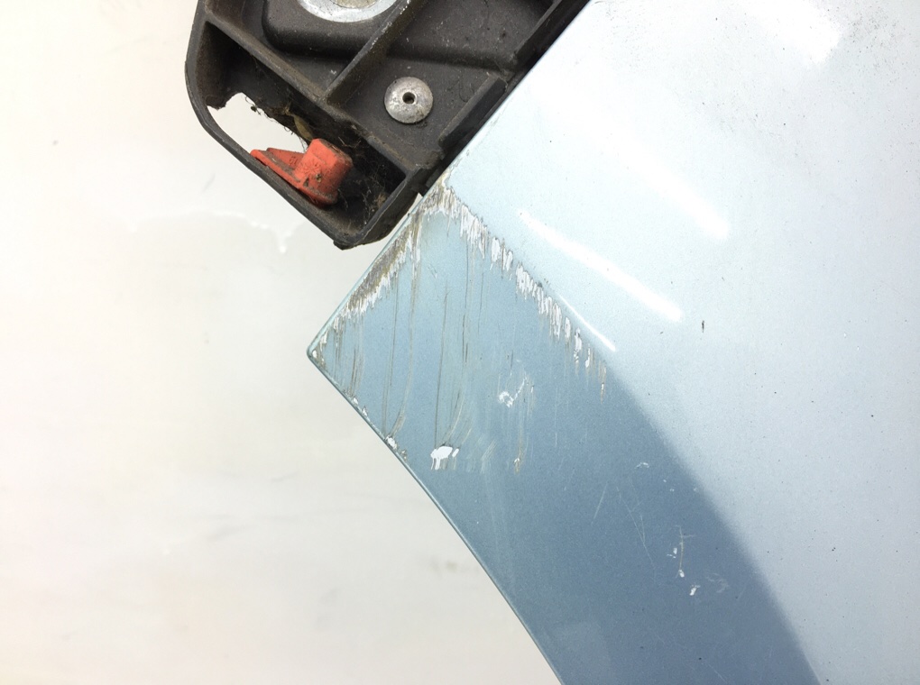 Крыло переднее левое бу для Opel Astra J 1.6 i,  2010 г.