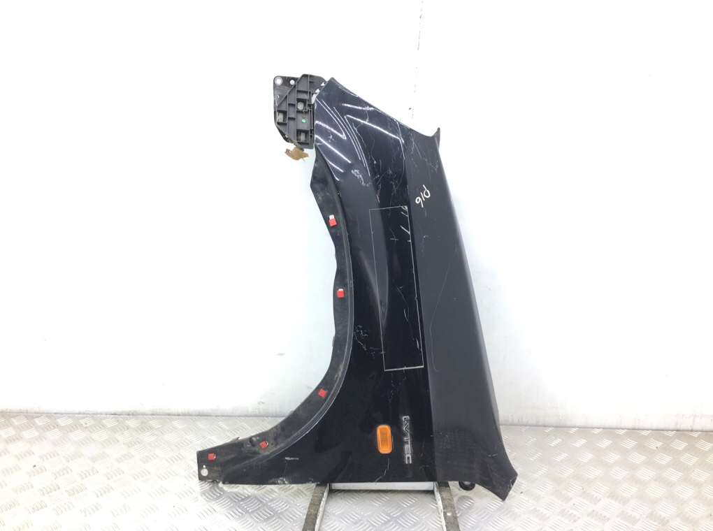 Крыло переднее левое бу для Honda CR-V 2.0 i, 2003 г.