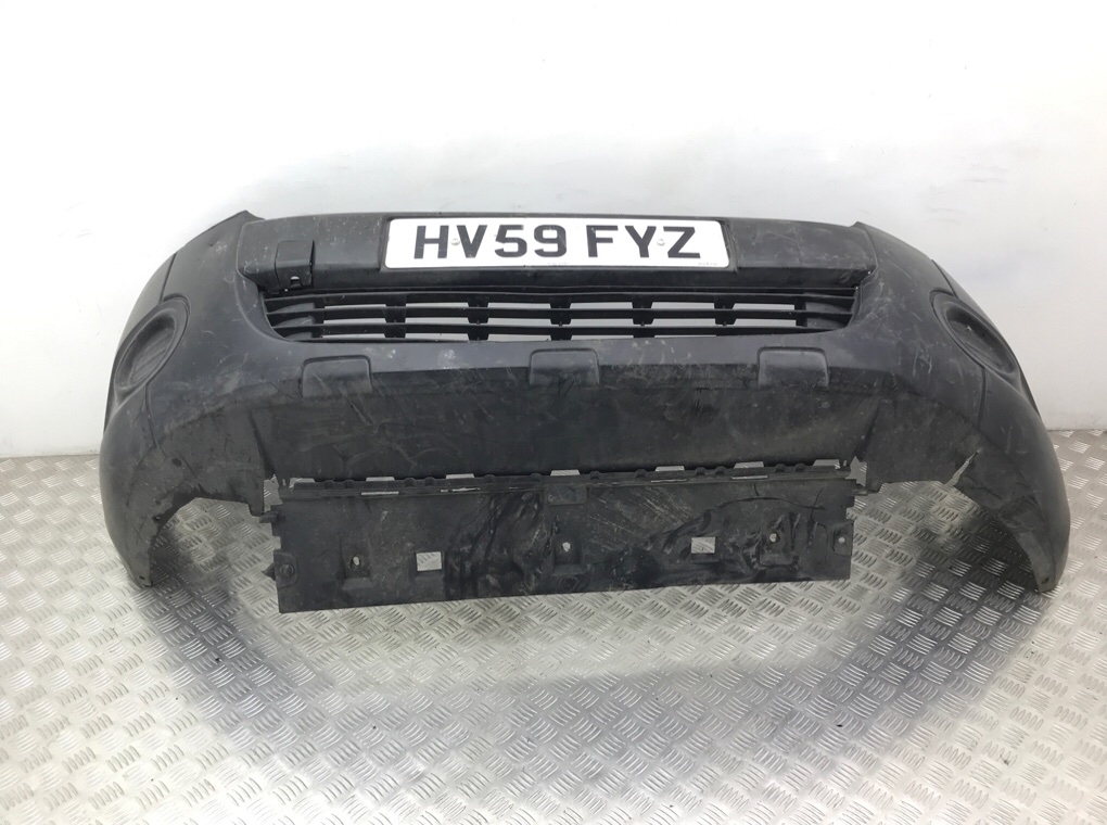 Бампер передний бу для Citroen Berlingo 2 1.6 HDI, 2009 г. Бампер передний бу для Citroen Berlingo 2 1.6 HDI, 2009 г.