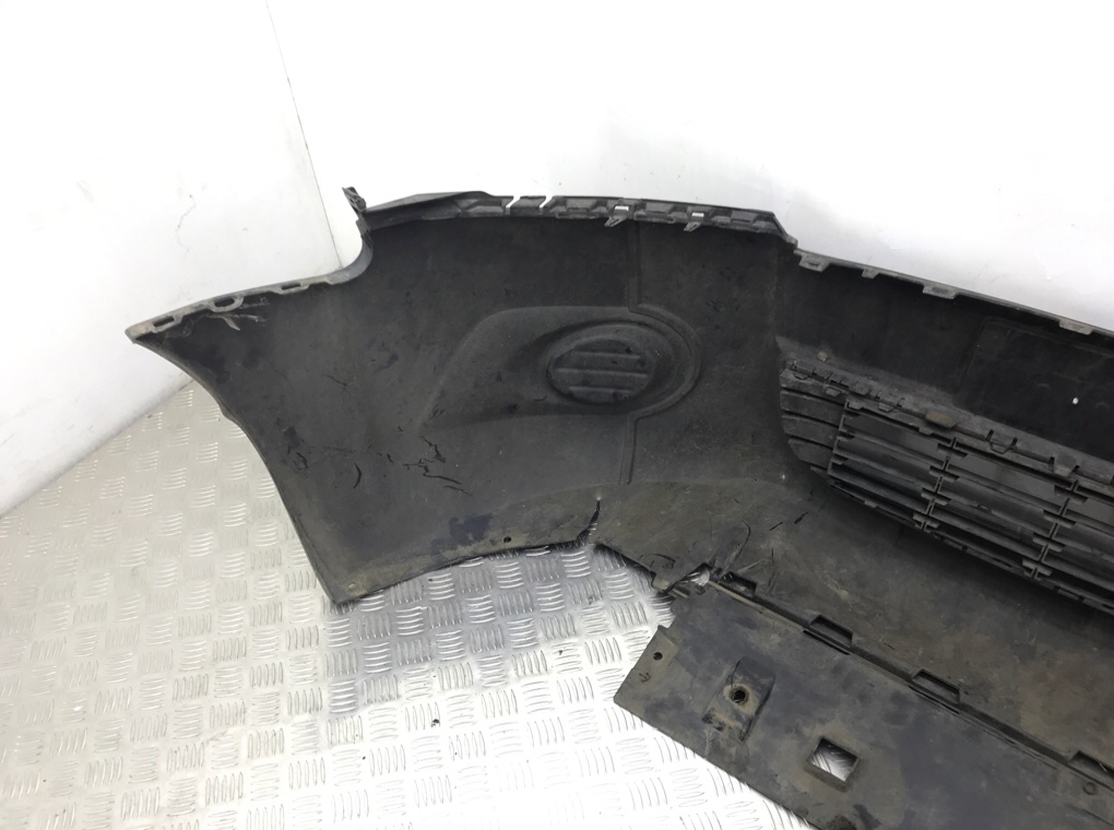 Бампер передний бу для Citroen Berlingo 2 1.6 HDI, 2009 г. Бампер передний бу для Citroen Berlingo 2 1.6 HDI, 2009 г.