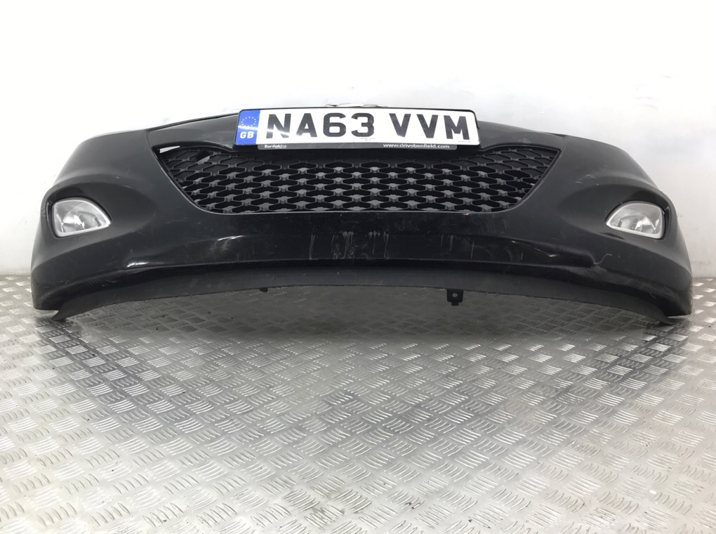 Бампер передний бу для Hyundai i10 1 1.2 i, 2013 г. Бампер передний бу для Hyundai i10 1.2 i, 2013 г.