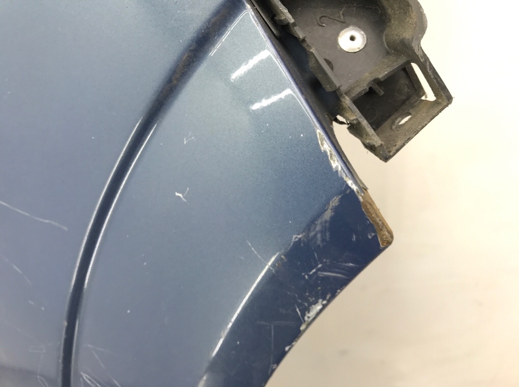 Крыло переднее правое бу для Opel Zafira B 1.6 i,  2008 г.