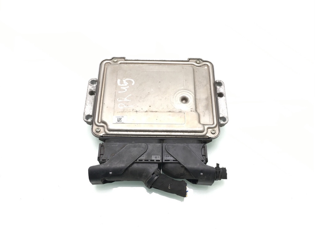 Блок управления двигателем бу для Kia Optima 1.7 CRDi, 2013 г. Блок управления двигателем бу для Kia Optima 1.7 CRDi, 2013 г.