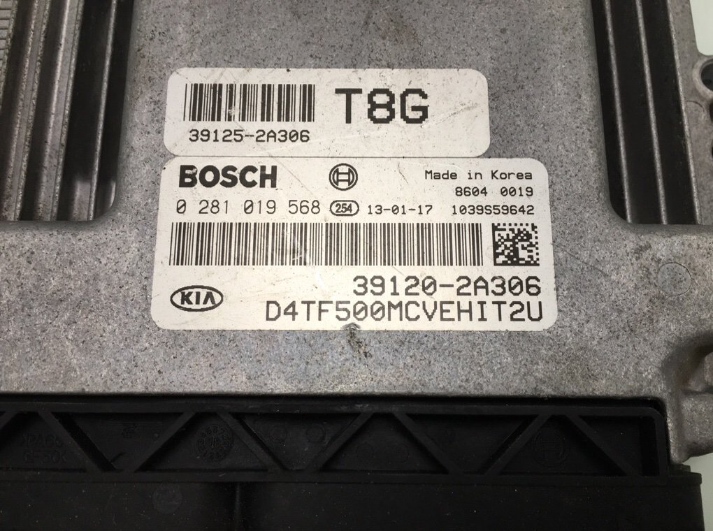 Блок управления двигателем бу для Kia Optima 1.7 CRDi, 2013 г. Блок управления двигателем бу для Kia Optima 1.7 CRDi, 2013 г.