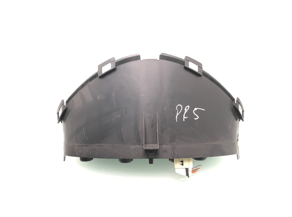 Щиток приборов (приборная панель) бу для Peugeot Partner 1 1.4 i, 2008 г. Щиток приборов (приборная панель) бу для Peugeot Partner 1 1.4 i, 2008 г.