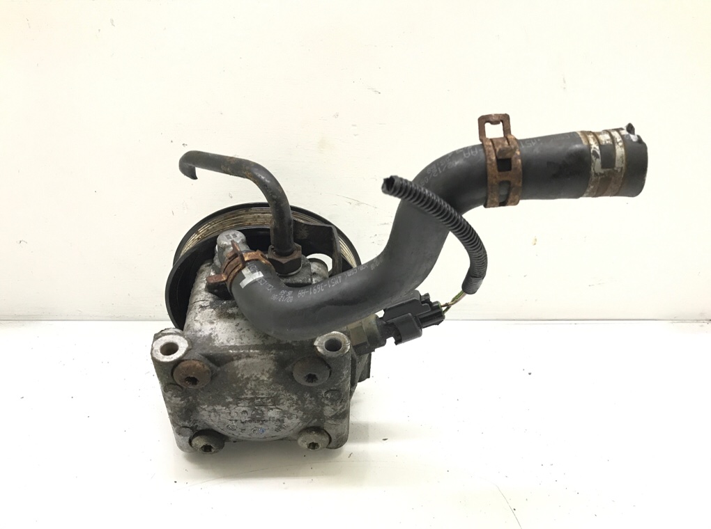 Насос гидроусилителя руля бу для Ford Focus 2 1.6 i,  2009 г.