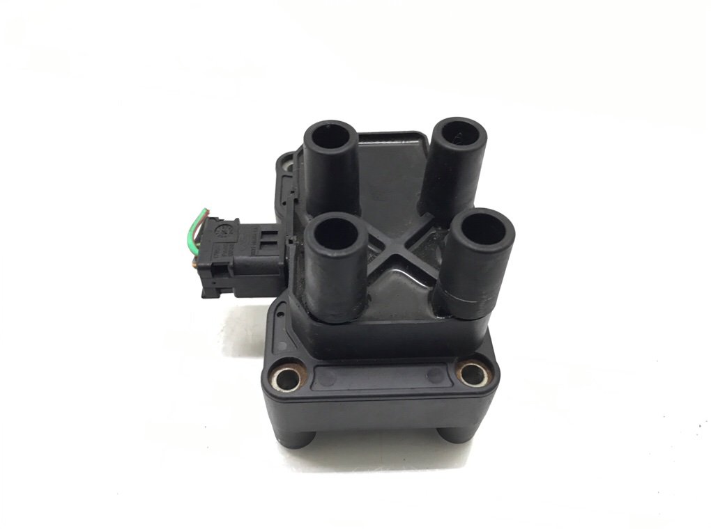 Катушка зажигания бу для Ford Focus 2 1.6 i,  2009 г.