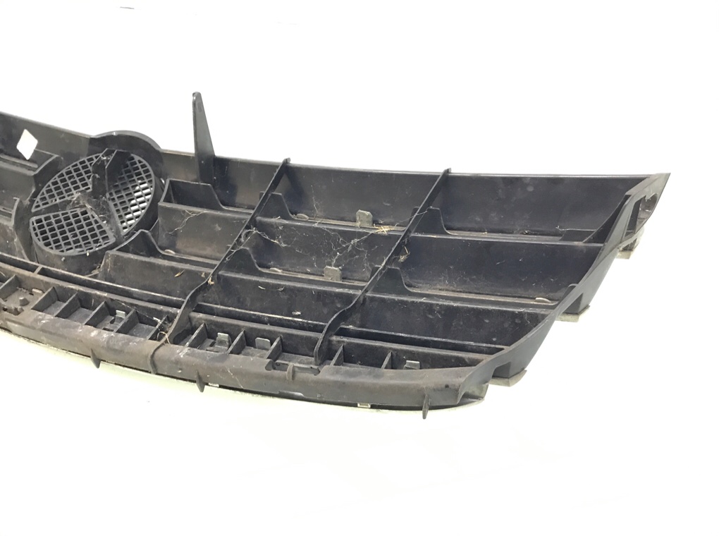 Решетка радиатора бу для Mercedes A W169 2.0 CDi, 2007 г. Решетка радиатора бу для Mercedes A W169 2.0 CDi, 2007 г.