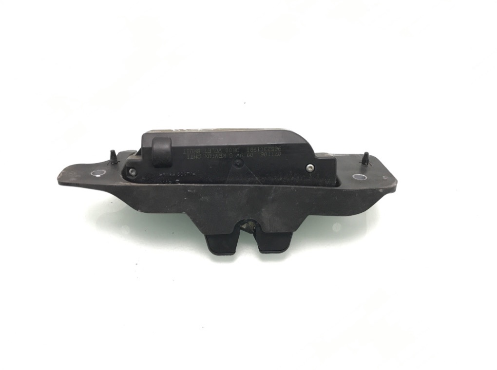 Замок багажника бу для Citroen C2 1.1 i, 2006 г.