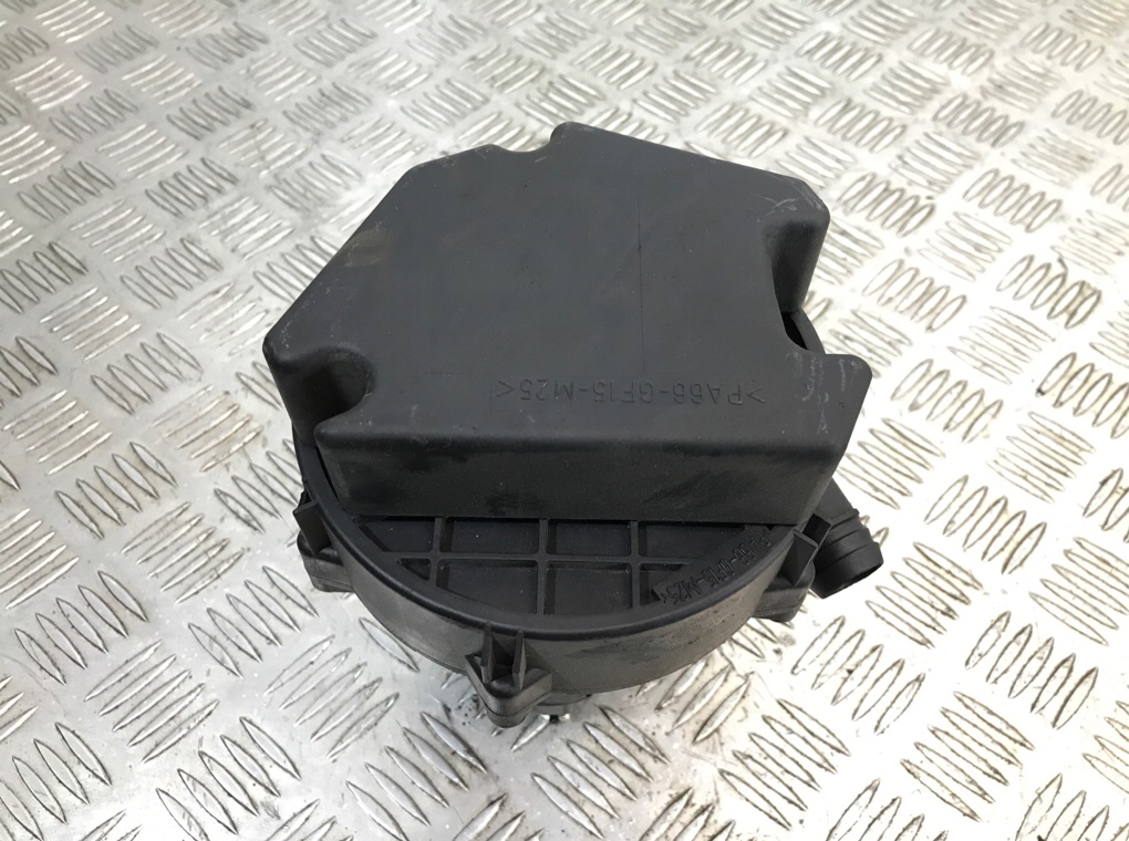 Насос воздушный бу для Mercedes C W203 3.2 i,  2002 г.