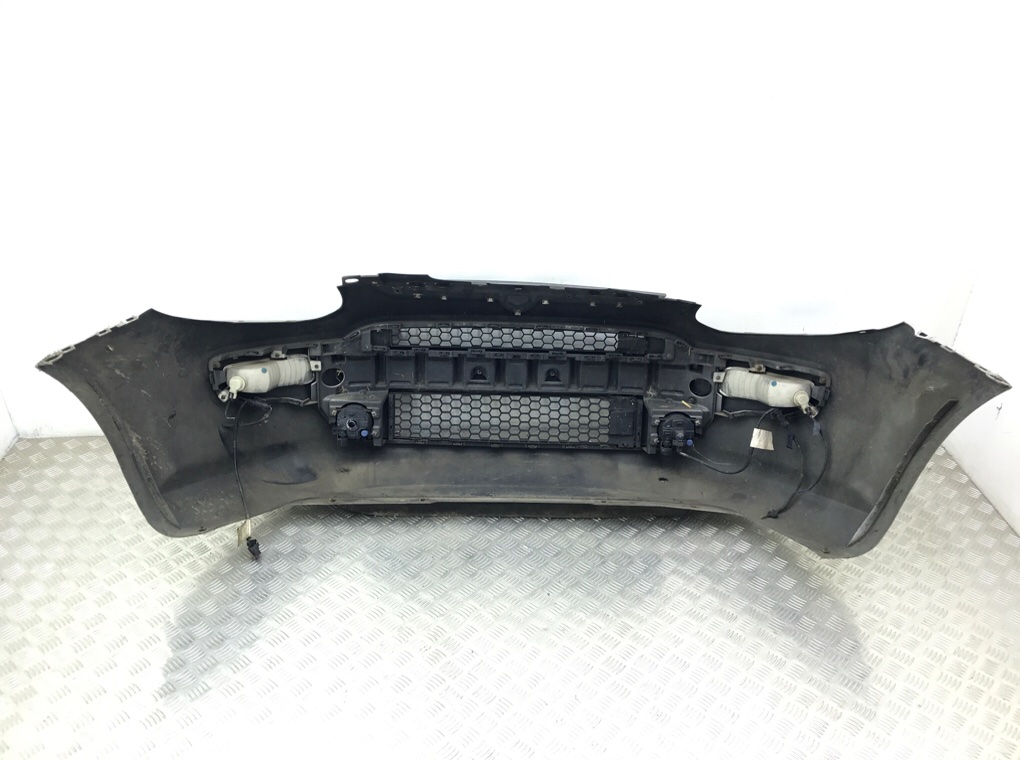 Бампер передний бу для Fiat Punto  1.4 i,  2010 г.