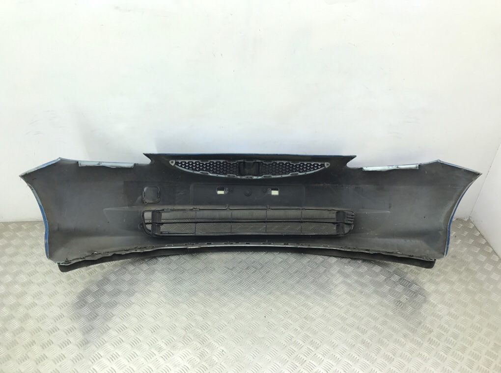 Бампер передний бу для Honda Jazz 1 1.3 i,  2006 г.