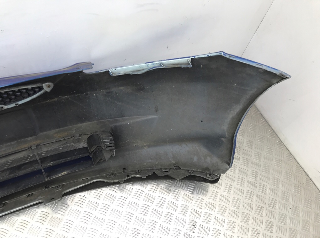 Бампер передний бу для Honda Jazz 1 1.3 i,  2006 г.