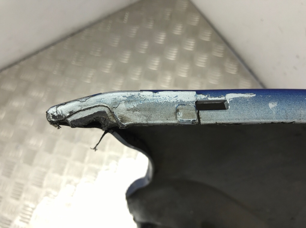 Бампер передний бу для Honda Jazz 1 1.3 i,  2006 г.