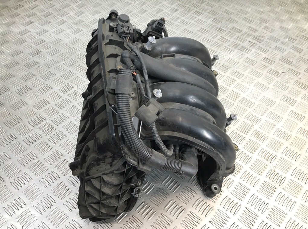 Коллектор впускной бу для BMW 3 E90/E91/E92/E93 2.0 i,  2005 г.