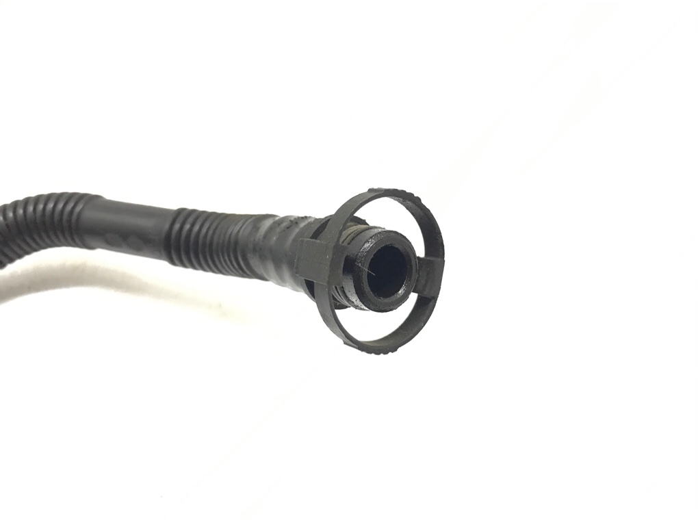 Патрубок вентиляции картера бу для BMW 3 E90/E91/E92/E93 2.0 i,  2005 г.