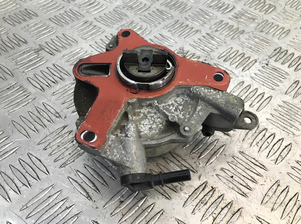 Насос вакуумный бу для Ford Mondeo 4 2.0 TDCi,  2012 г.