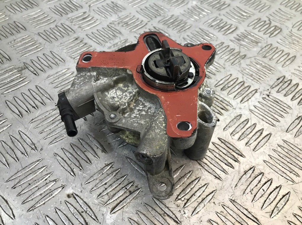 Насос вакуумный бу для Ford Mondeo 4 2.0 TDCi,  2012 г.