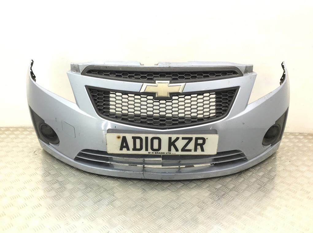 Бампер передний бу для Chevrolet Spark 1.0 i, 2010 г.