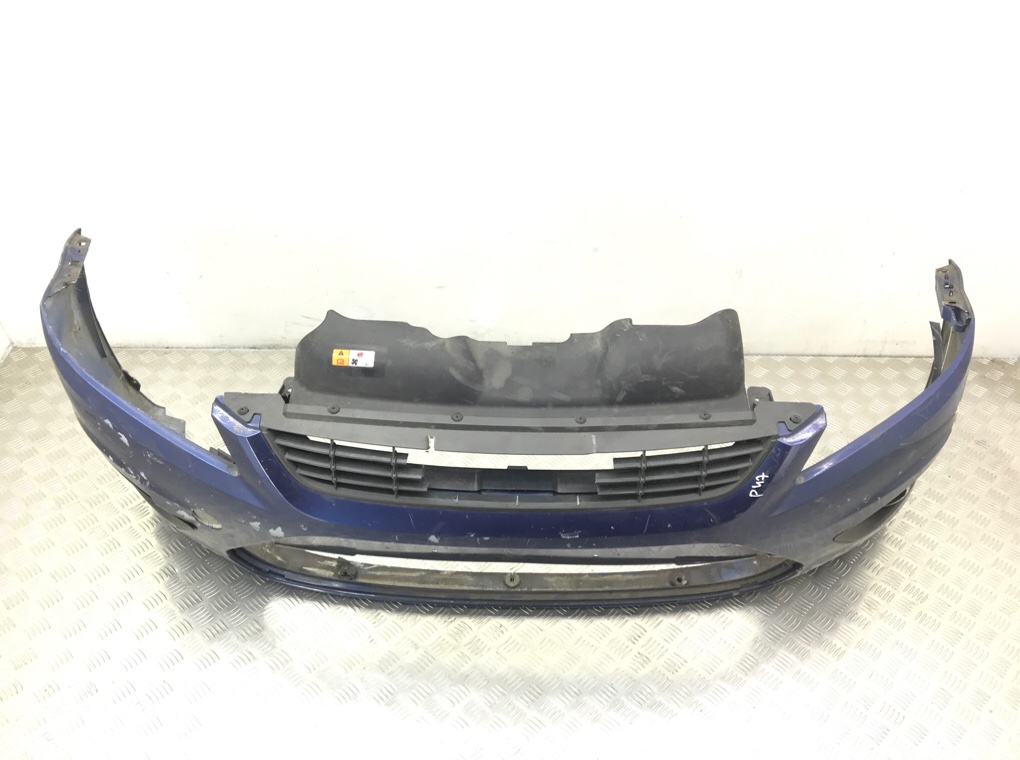 Бампер передний бу для Ford Focus 2 1.6 i, 2010 г. Бампер передний бу для Ford Focus 2 1.6 i, 2010 г.