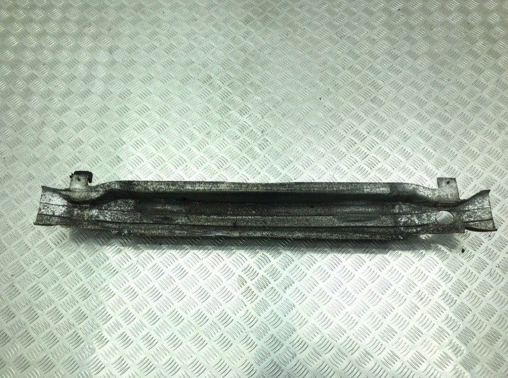 Усилитель бампера переднего бу для Audi A6 C6 2.0 TDi,  2008 г.