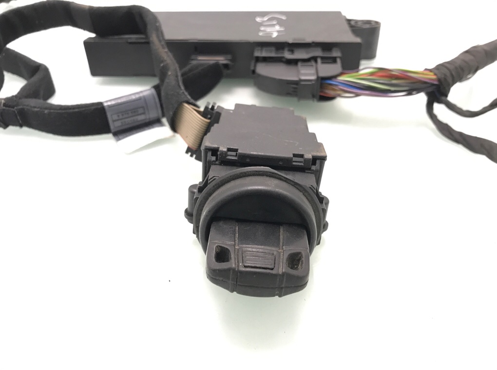 Замок зажигания бу для BMW 5 E60/E61 3.0 TD,  2006 г.