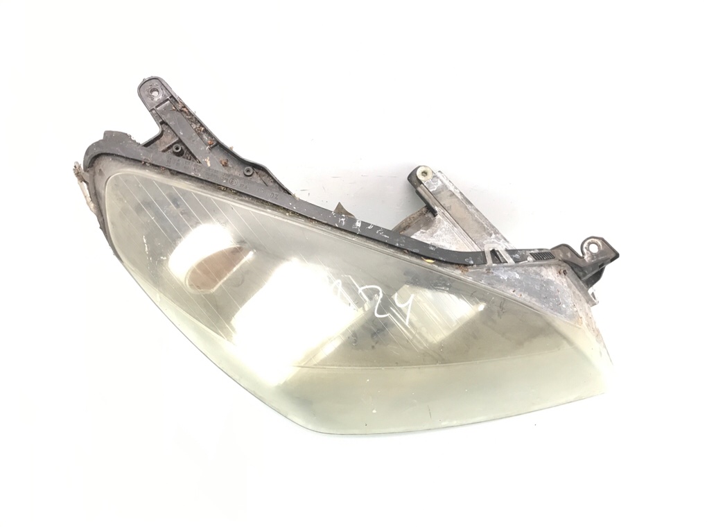 Фара правая бу для Opel Astra H 1.6 i,  2005 г.