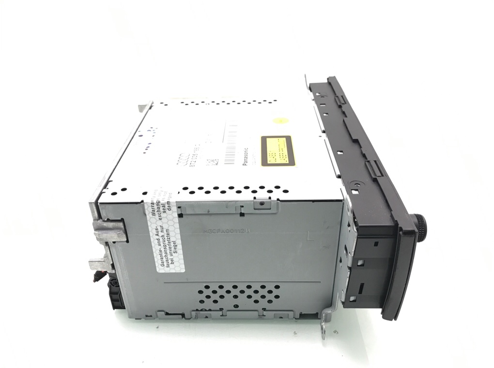 Магнитола бу для Audi A5  2.0 TFSi,  2008 г.