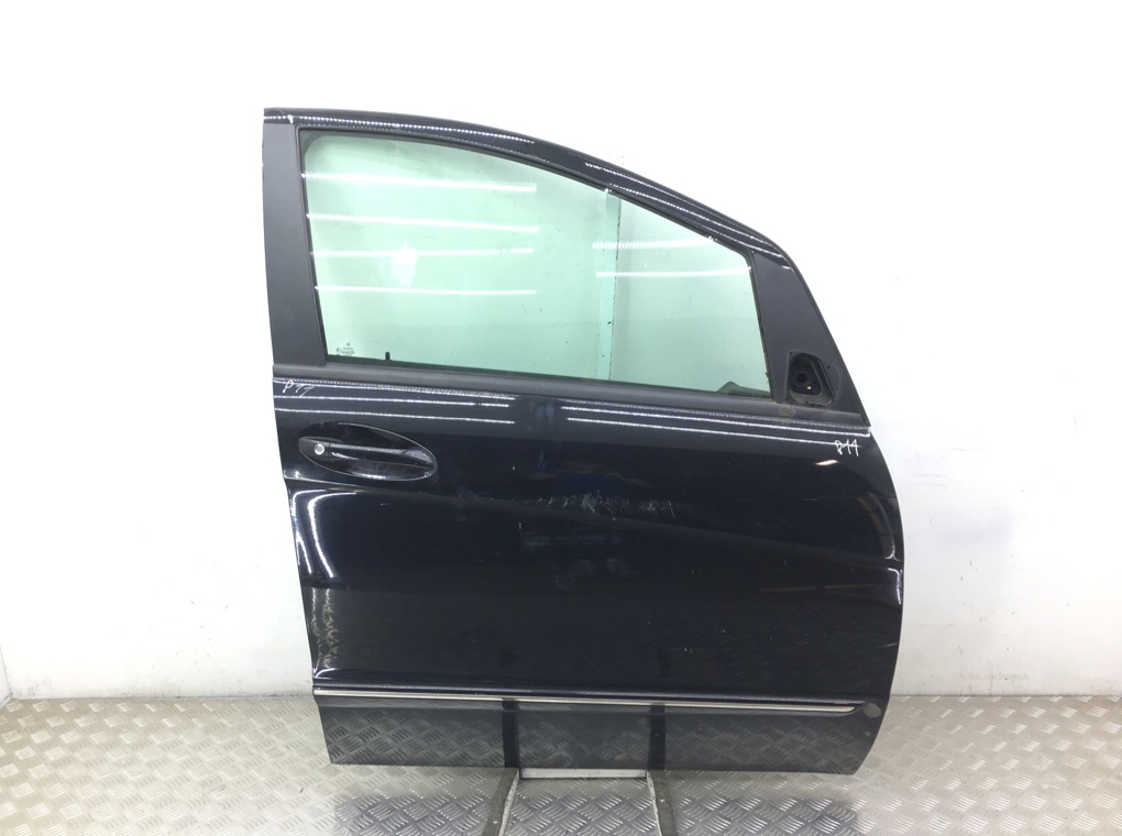 Дверь передняя правая бу для Mercedes A W169 2.0 CDi, 2007 г.