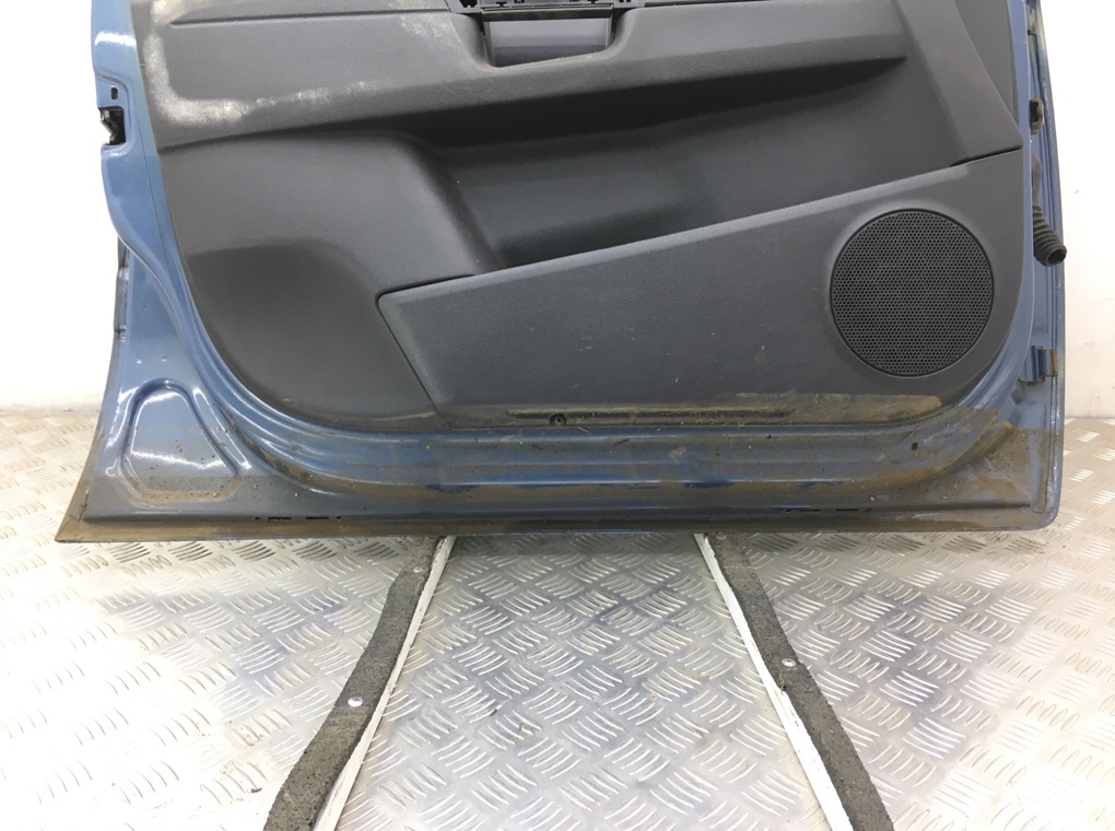 Дверь передняя левая бу для Opel Zafira B 1.6 i, 2008 г. Дверь передняя левая бу для Opel Zafira B 1.6 i, 2008 г.