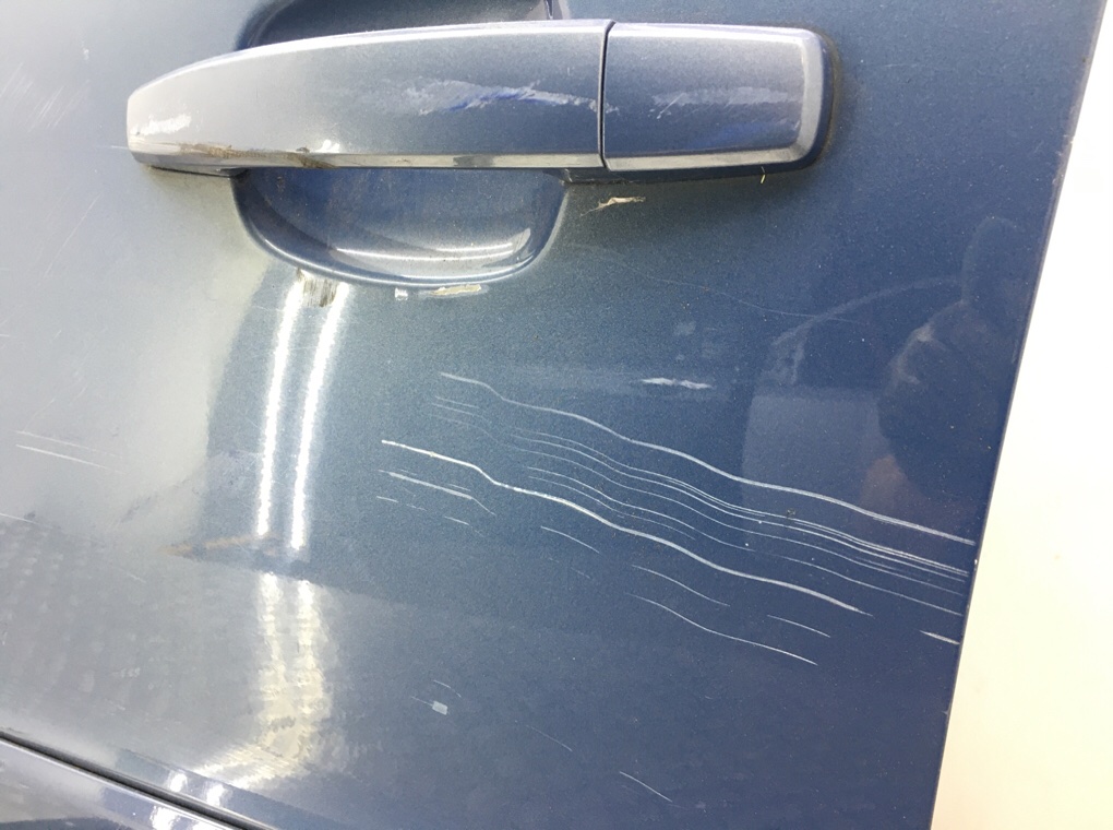 Дверь передняя левая бу для Opel Zafira B 1.6 i, 2008 г. Дверь передняя левая бу для Opel Zafira B 1.6 i, 2008 г.