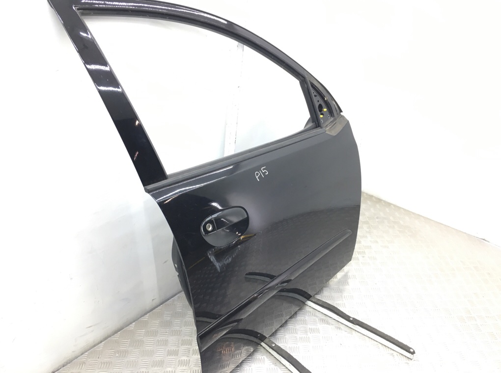 Дверь передняя правая бу для Hyundai i10  1.2 i,  2013 г.