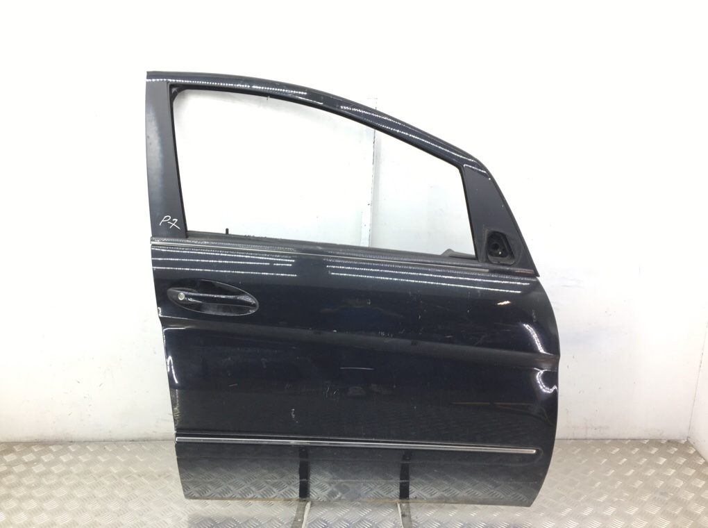 Дверь передняя правая бу для Mercedes B W245 1.5 i, 2010 г.