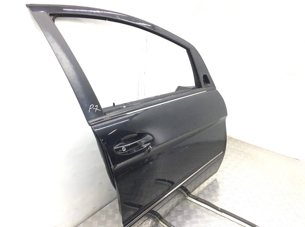 Дверь передняя правая бу для Mercedes B W245 1.5 i,  2010 г.