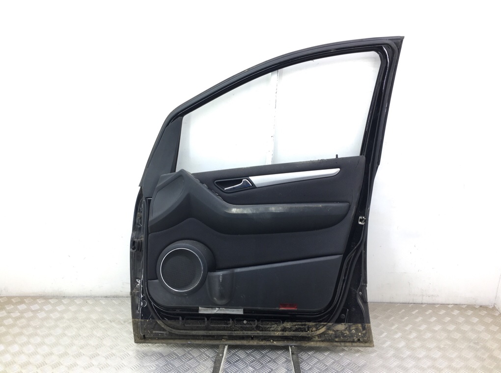 Дверь передняя правая бу для Mercedes B W245 1.5 i,  2010 г.