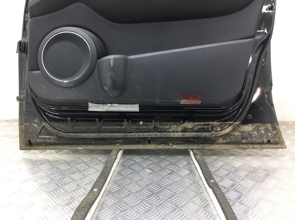 Дверь передняя правая бу для Mercedes B W245 1.5 i,  2010 г.