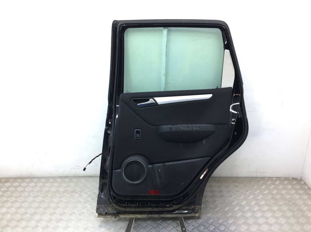 Дверь задняя правая бу для Mercedes A W169 2.0 CDi,  2007 г.