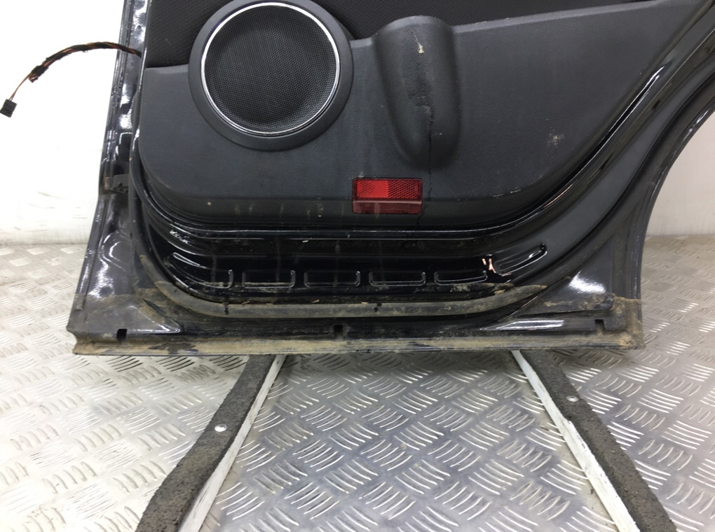 Дверь задняя правая бу для Mercedes A W169 2.0 CDi,  2007 г.