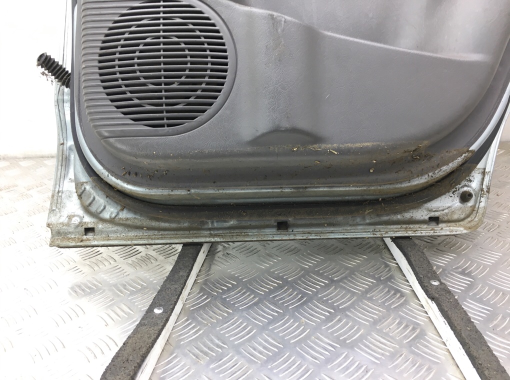 Дверь задняя правая бу для Hyundai Tucson 1 2.0 CRDi,  2006 г.