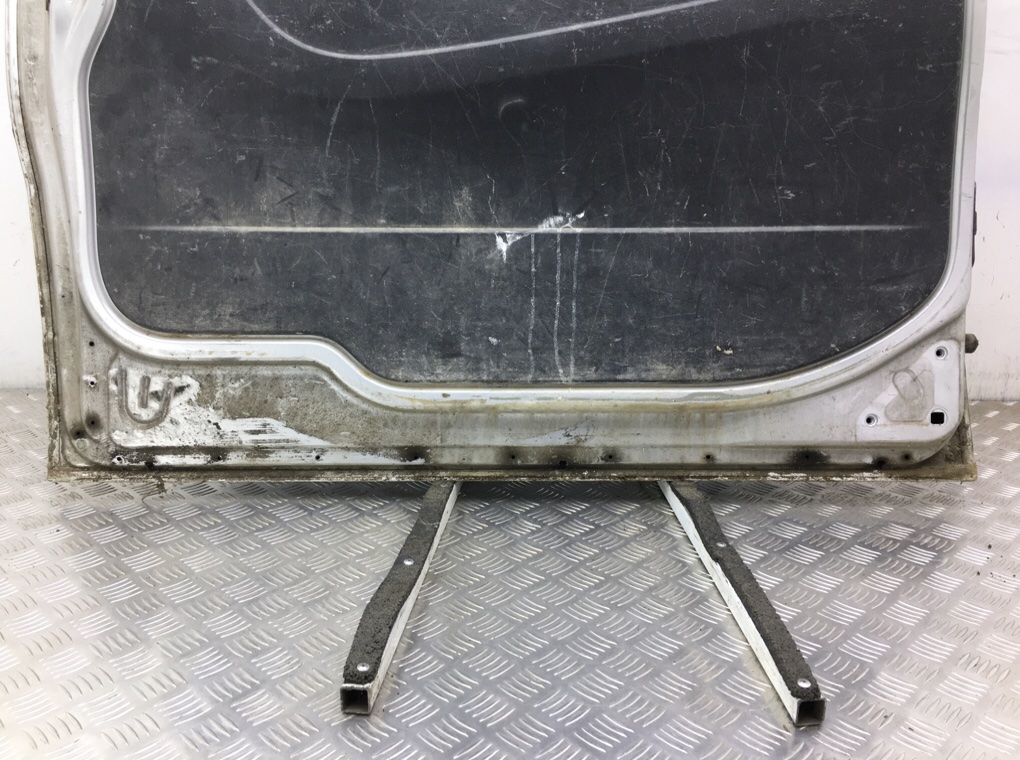 Дверь сдвижная левая бу для Opel Vivaro 2 1.6 CDTI, 2016 г. Дверь сдвижная левая бу для Opel Vivaro 2 1.6 CDTI, 2016 г.