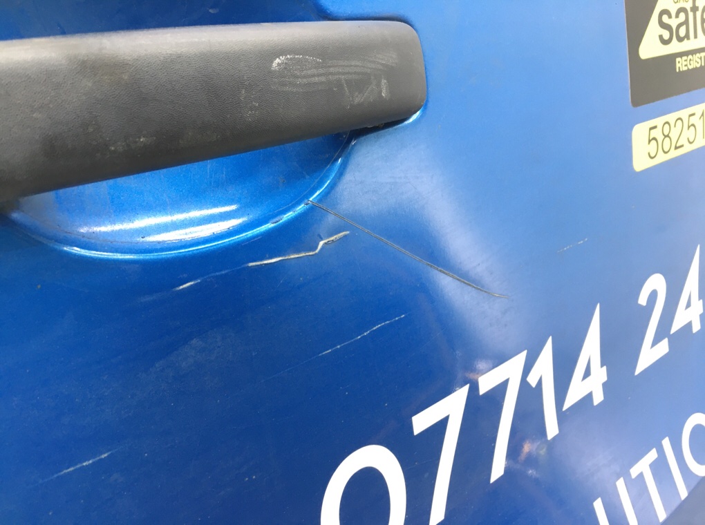 Дверь передняя правая бу для Opel Vivaro 2 1.6 CDTI,  2016 г.