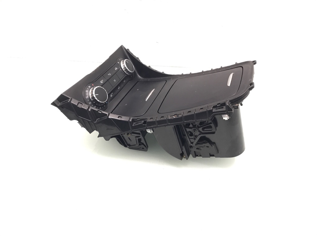 Блок управления печки/климат-контроля бу для Mercedes A W176 2.2 CDi, 2014 г. Блок управления печки/климат-контроля бу для Mercedes A W176 2.2 CDi, 2014 г.